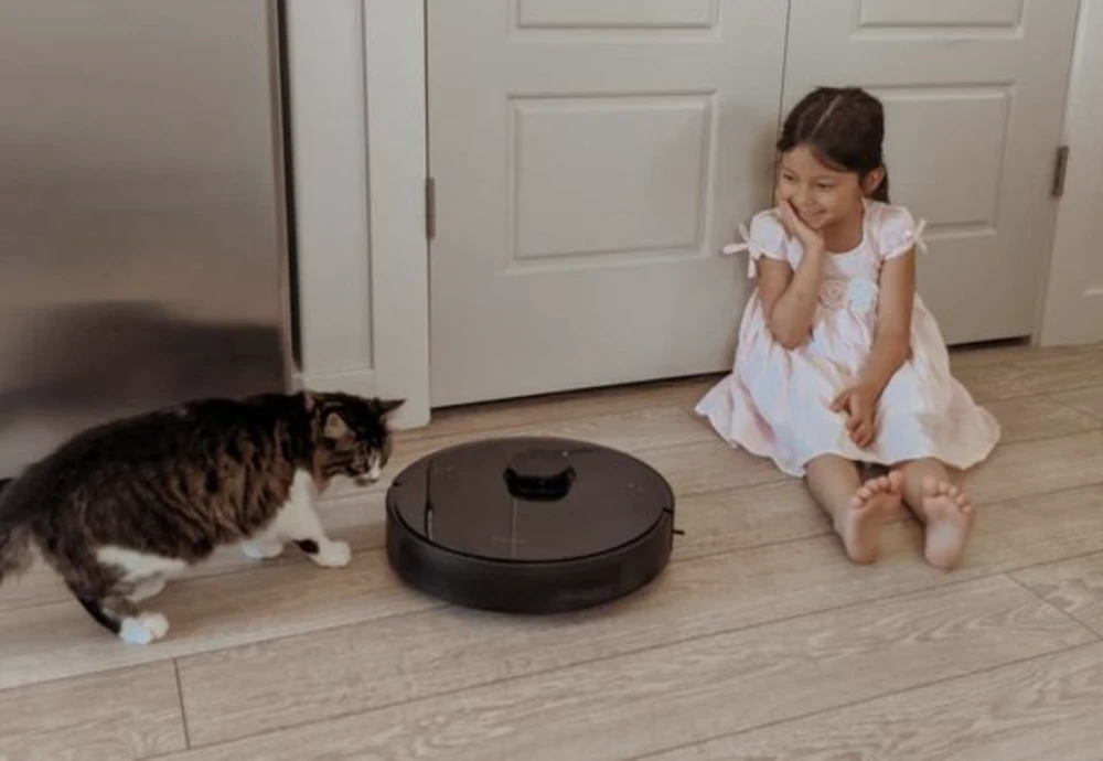 robot vacuum self cleaning